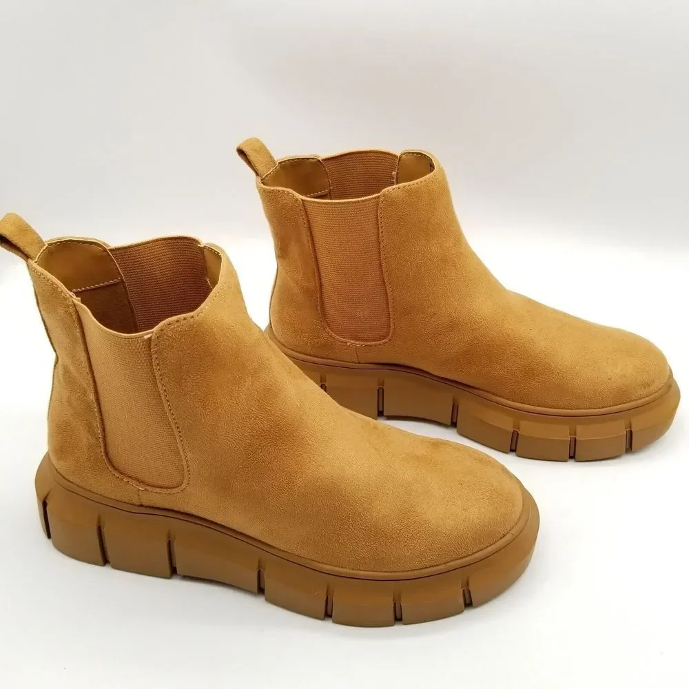BP. Women Niya Chelsea‎ Ankle Booties Size 5.5 Brown Faux Suede Pull On